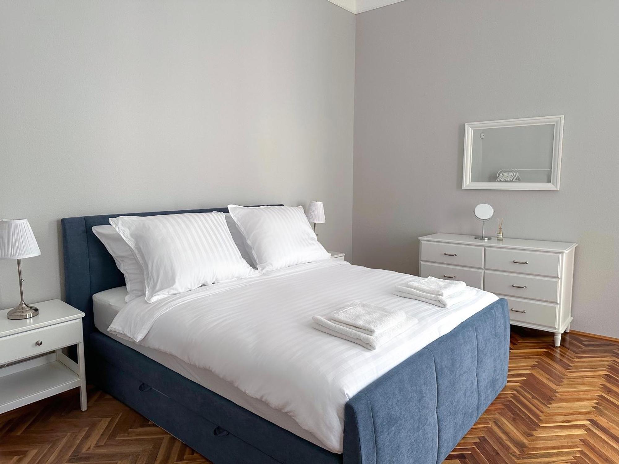 Sunny Castle Apartment Budapeste Exterior foto